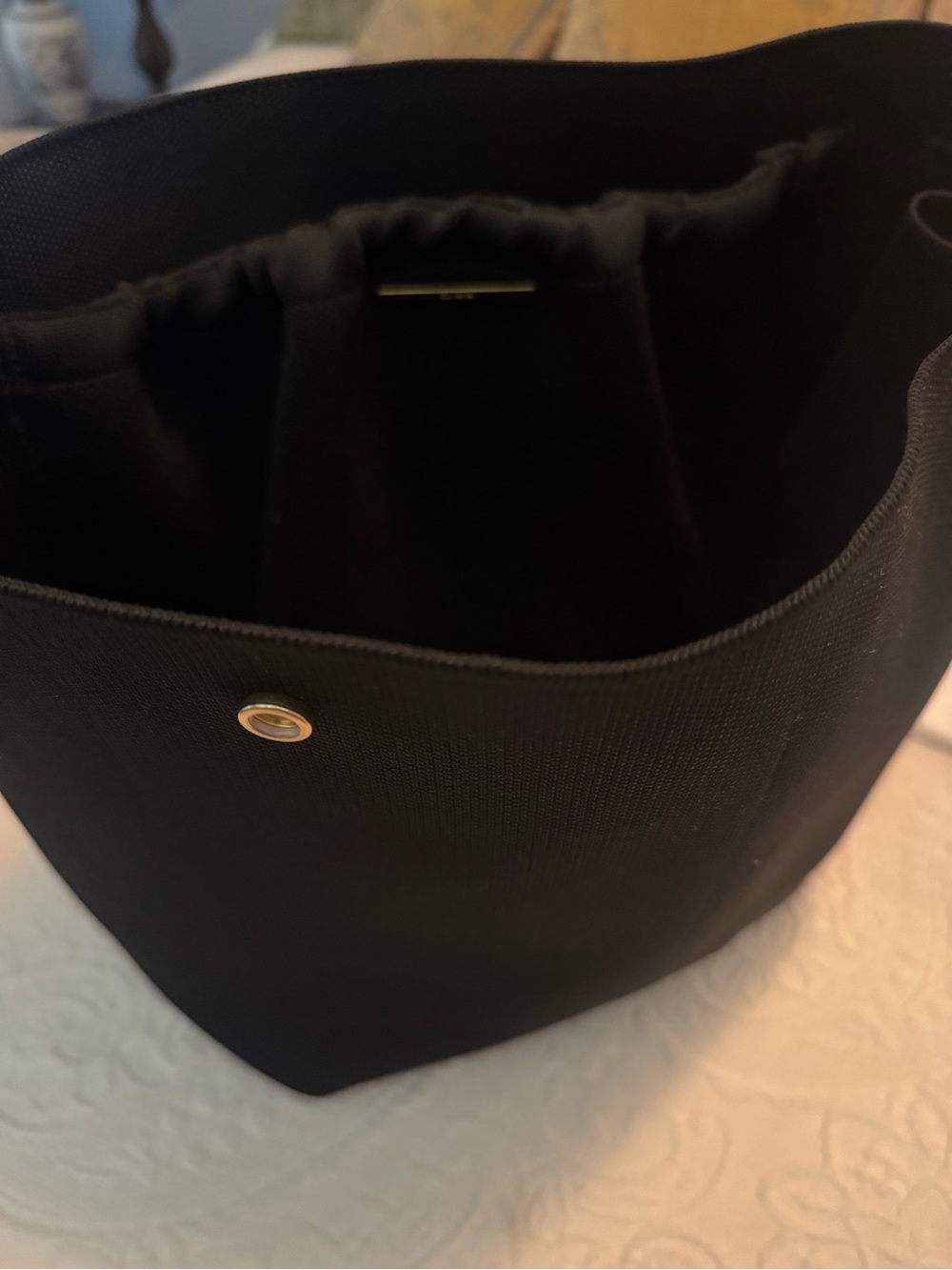Cuyana Tall Black Leather Pebbled Zipper Tote with Cuyana Insert - Picture 7 of 11